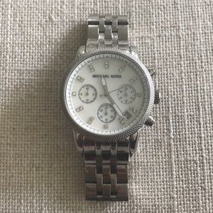 SOLD Michael Kors MK 50-20 Watch